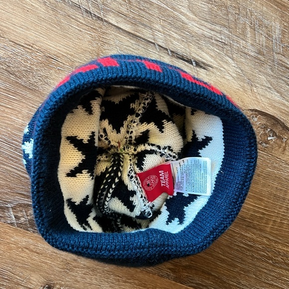 Team USA beanie and scarf - Picture 3 of 5